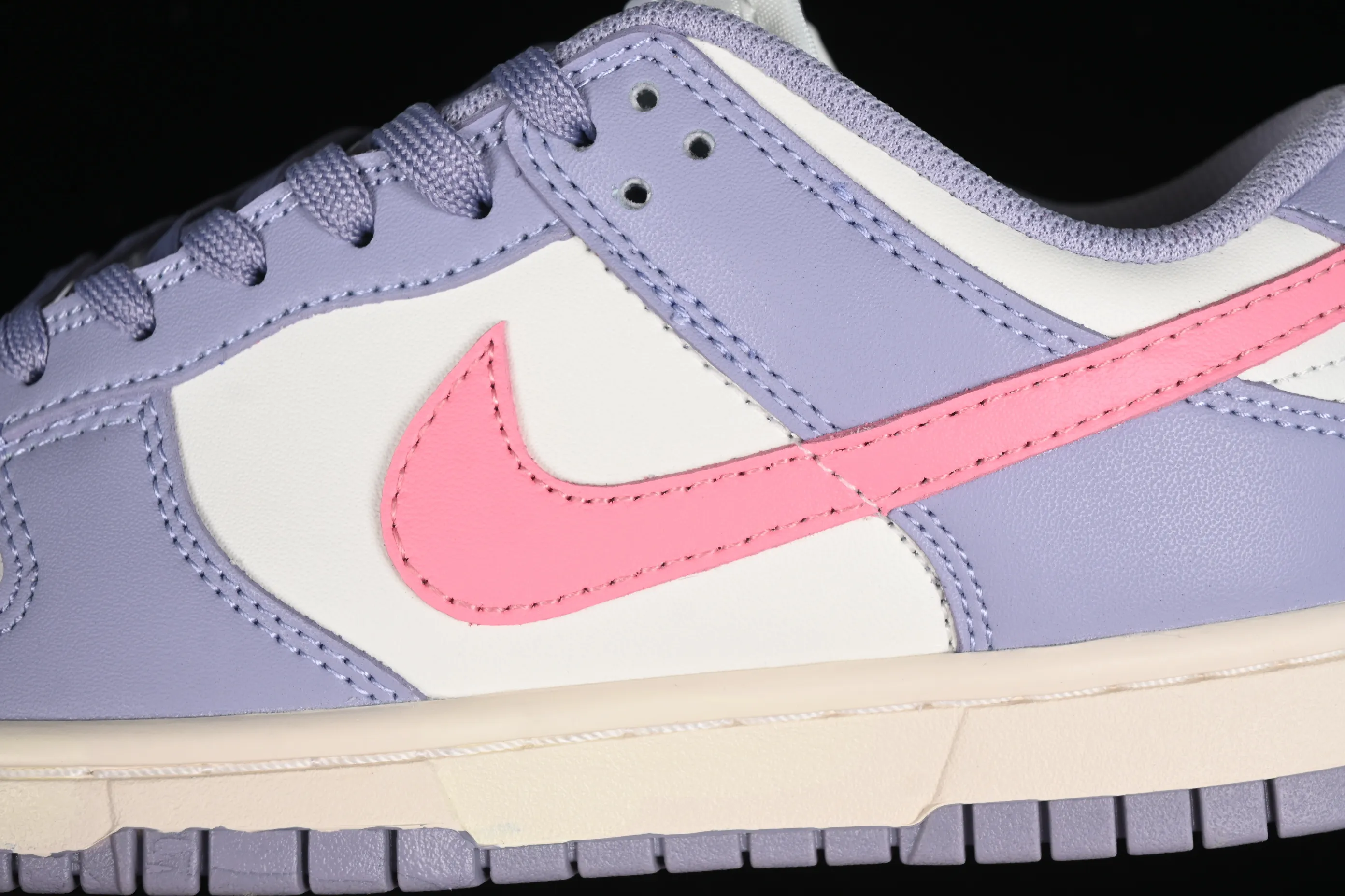 All categories Nk SB Dunk series Nk SB Dunk Low low-top sneakers Nk SB Dunk Low white, blue and pink color SB smashed backboard fashion casual sneakers DD1503-500